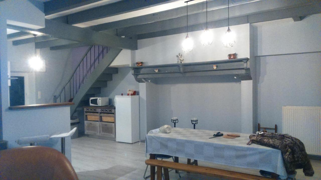 Maison A La Campagne Au Coeur Du Cantal Dept 15 Marmanhac Екстериор снимка